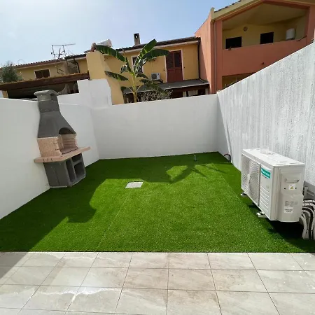 Holiday home - Via Delle Rose