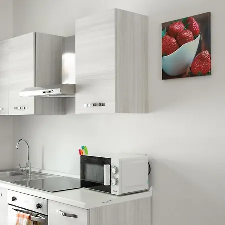 - Via Delle Rose * Pula